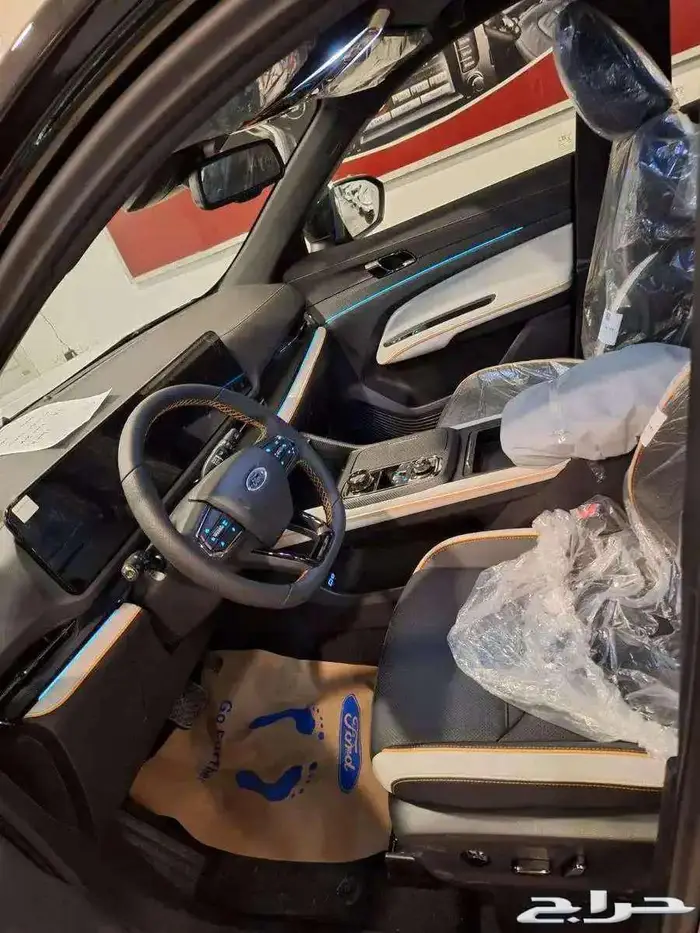 فورد تيريتورى تيتانيوم دارك ايديشن 2025 12