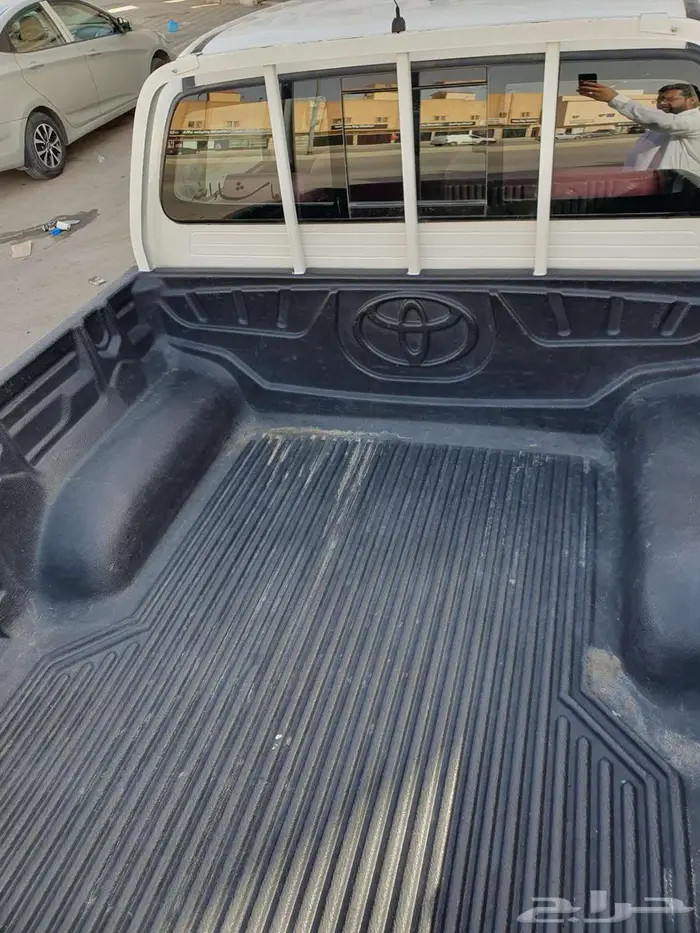 تويوتا هايلوكس 2013 4