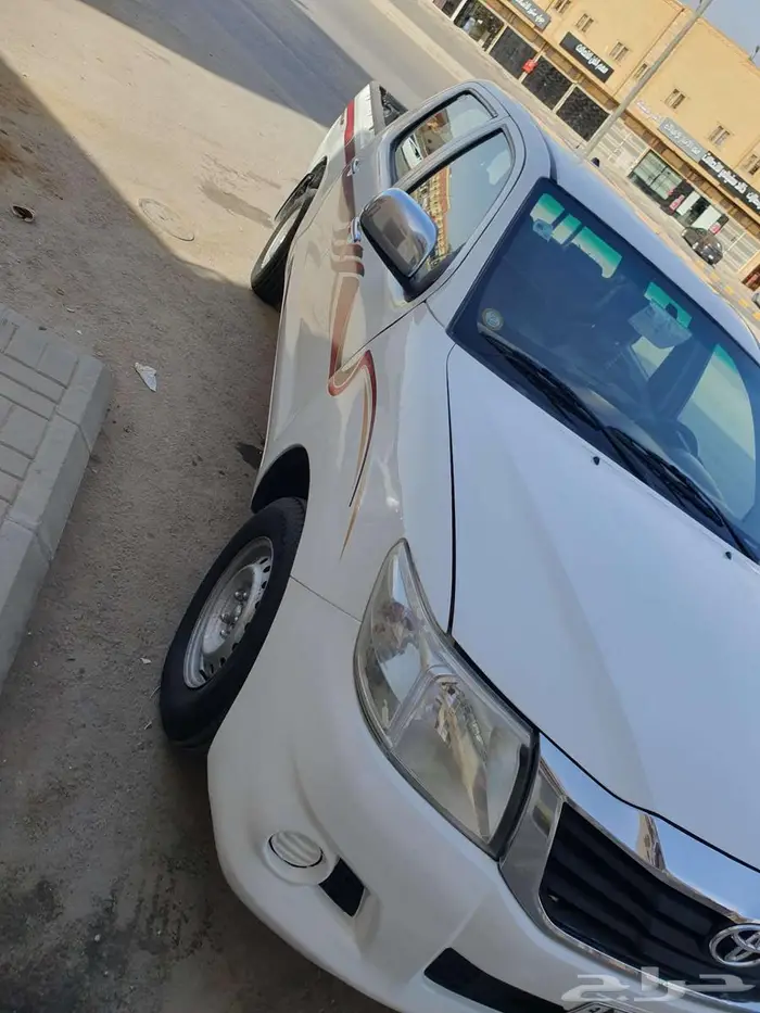 تويوتا هايلوكس 2013 8