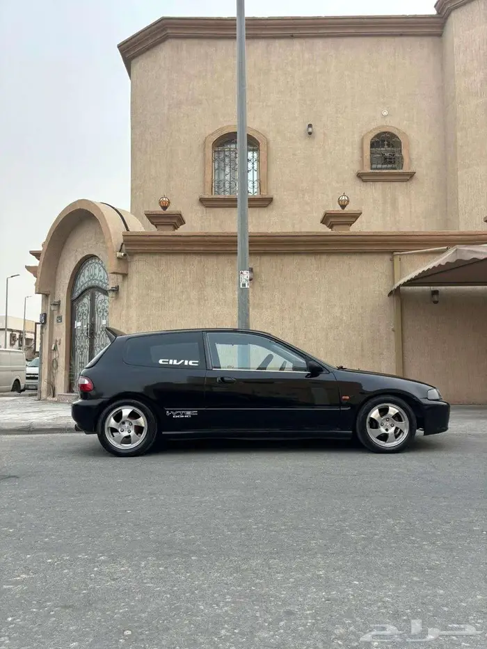 هوندا سيفيك EG4 هاتشباك 1