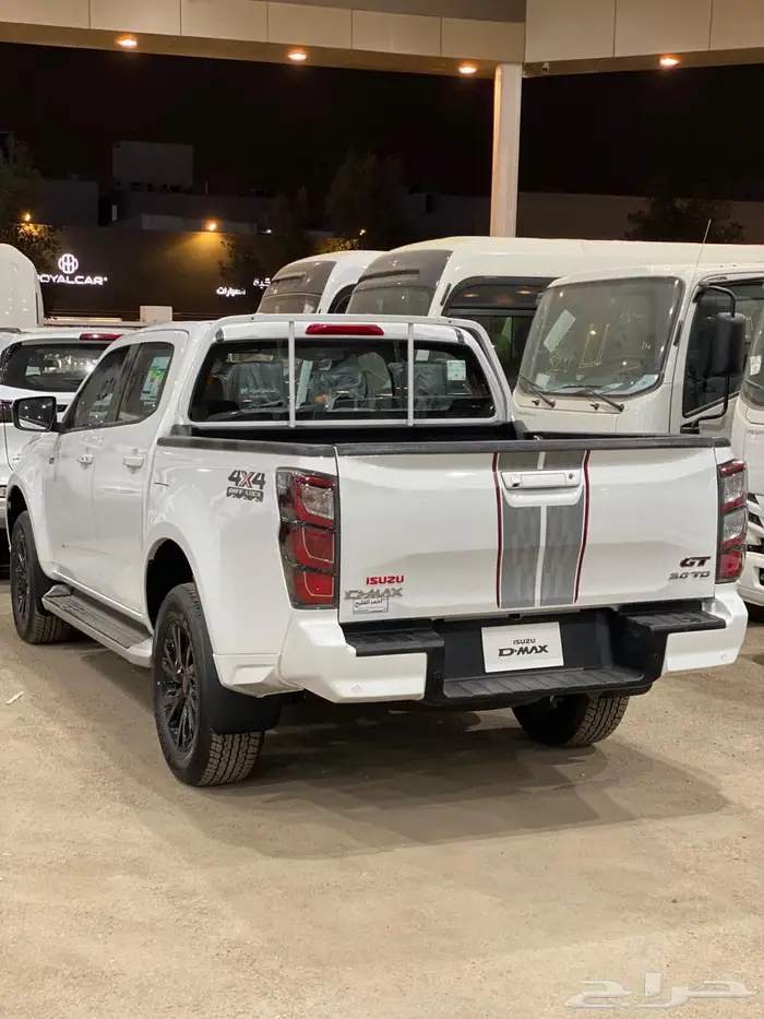 ايسوزو ديماكس فل كامل دبل GT D-max 2025 1