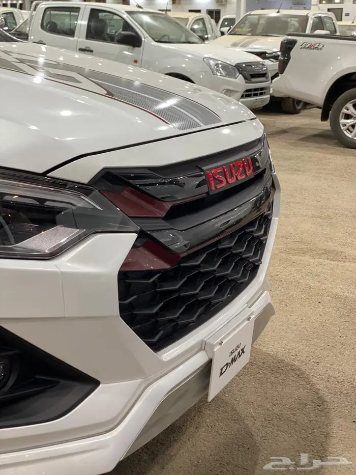 ايسوزو ديماكس فل كامل دبل GT D-max 2025 3