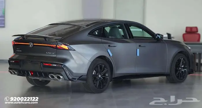 استمتع بأداء استثنائي مع UNI-V سبورت 2026 5