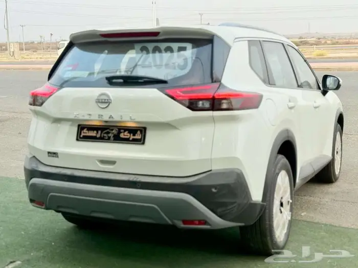 نيسان اكستريل نص فل SV بلس موديل 2025 كاش اقساط 12