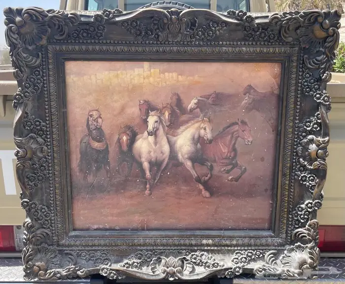 للبيع لوحة فنية وبرواز فخم Horse Painting 0
