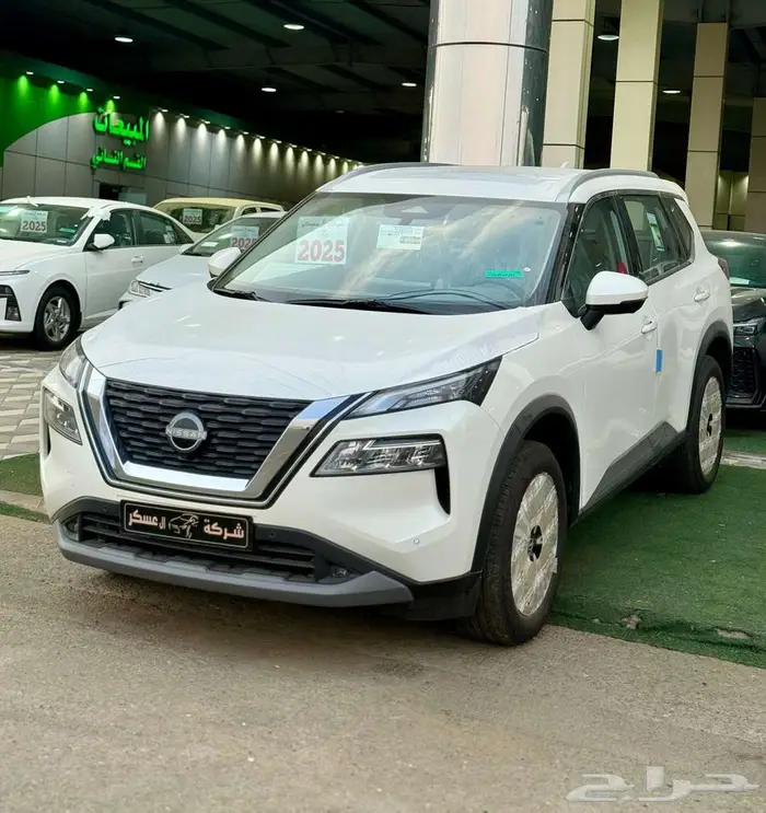 نيسان اكستريل نص فل SV بلس موديل 2025 كاش اقساط 1