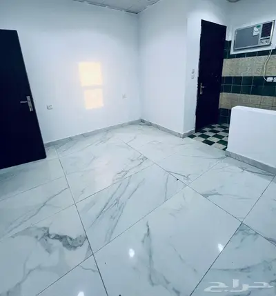 استديو للايجار بحي الريان شامل الخدمات 1200 rent room 1