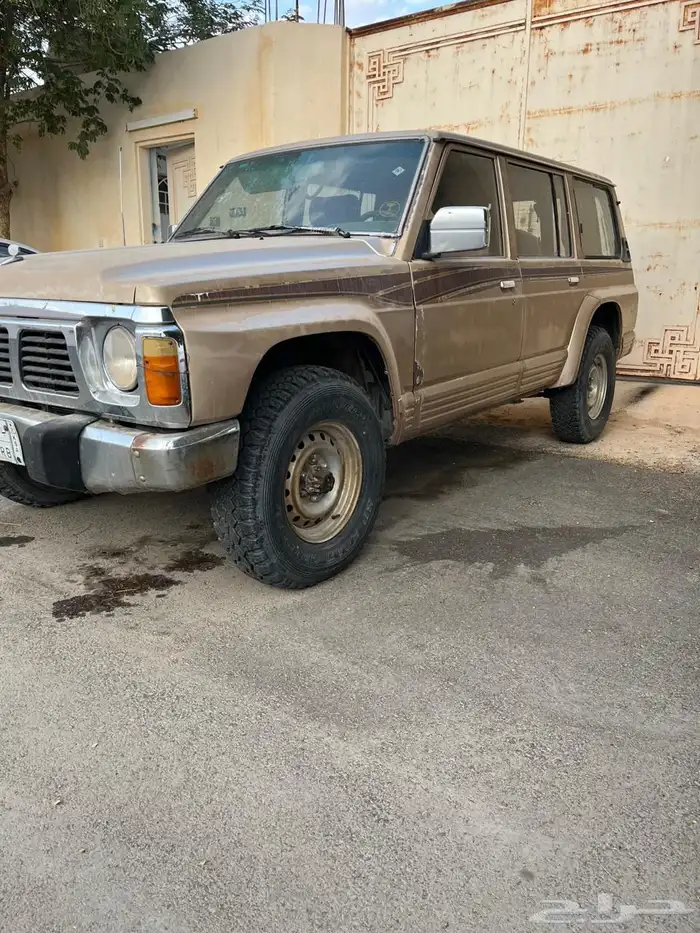 جيب نيسان سفاري 0