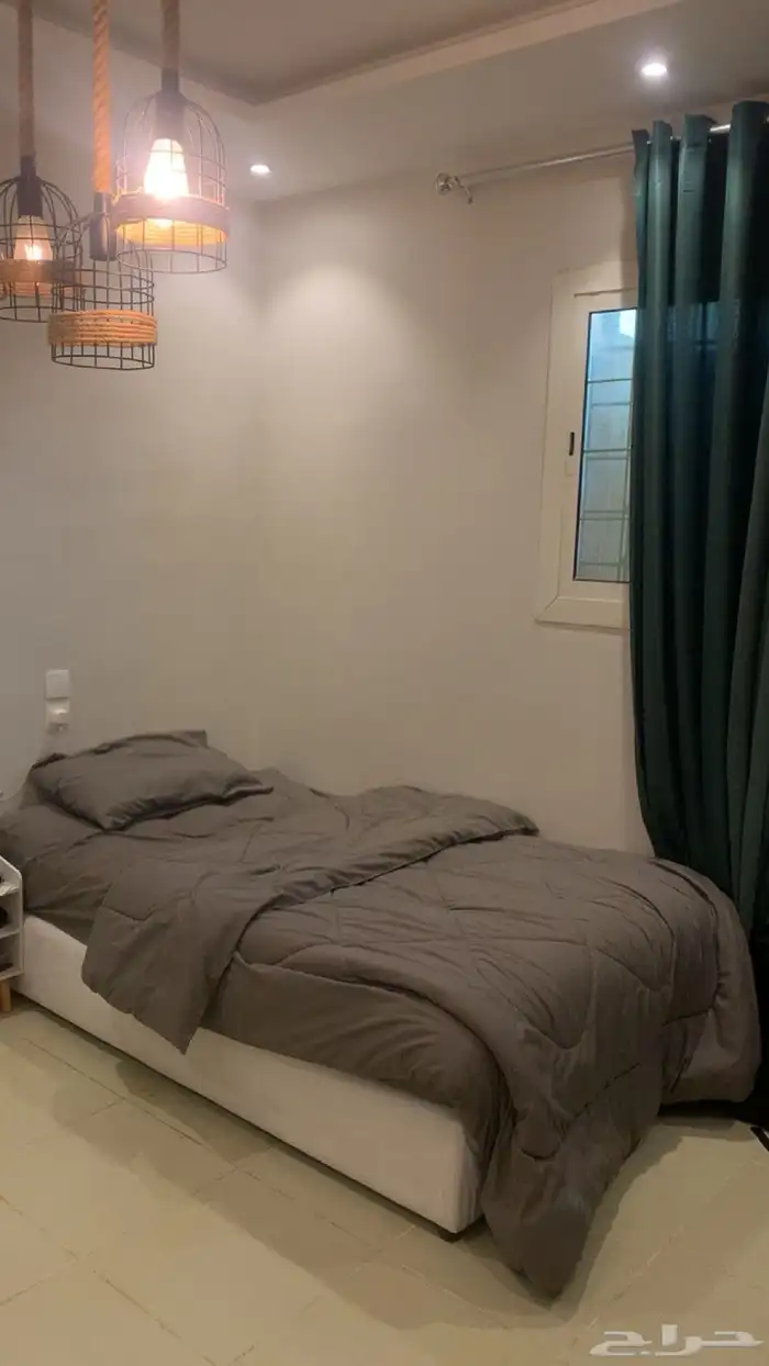 سرير مع مرتبه 2