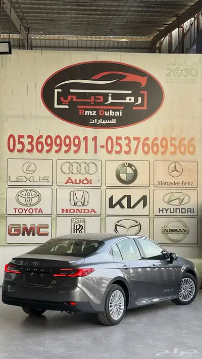 كامري LE بنزين 2025 لون تيتانيوم باقل الاسعار 6