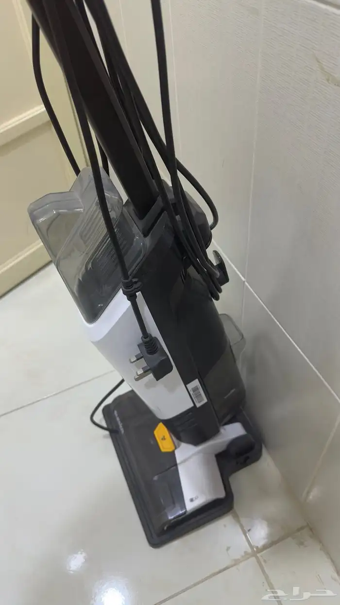 مكنسة كهربائية مع ممسحة سيراميك و سجاد 0