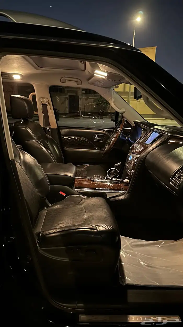انفنتي QX80 4
