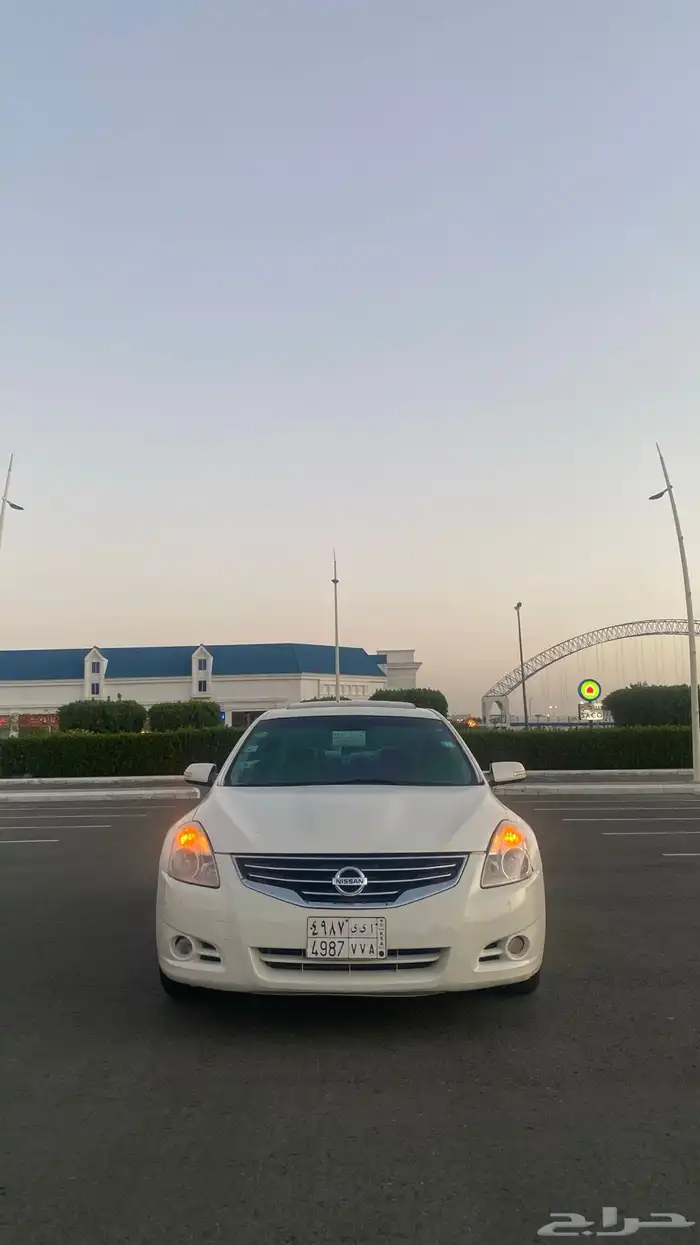 نيسان التيما 2010 2
