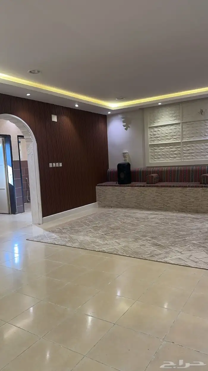 أستراحة المملكة 20