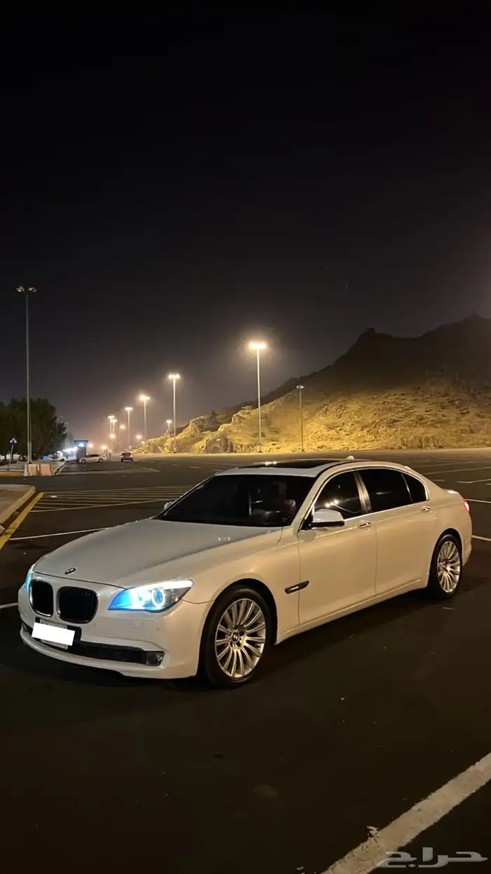 بي ام 730 1