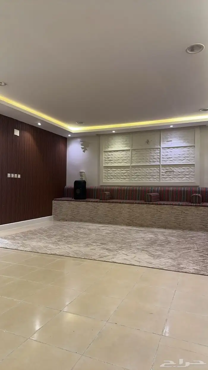 أستراحة المملكة 16