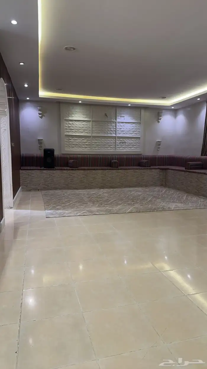 أستراحة المملكة 14