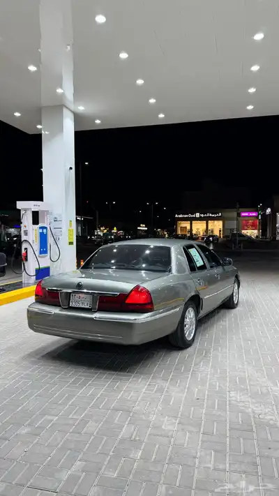 للبيع فورد جراند ماركيز 5