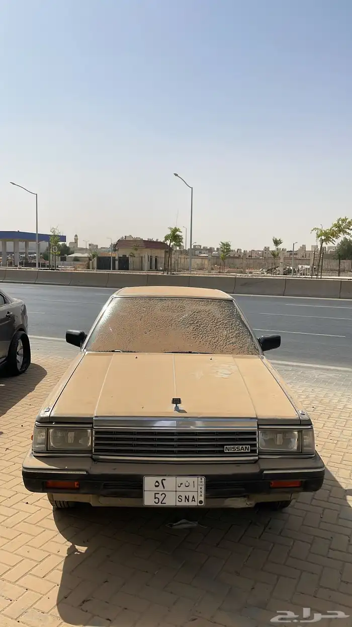 نيسان لوريل ميتين ال 200L 1985 وكاله مخزن كلاسيك 0