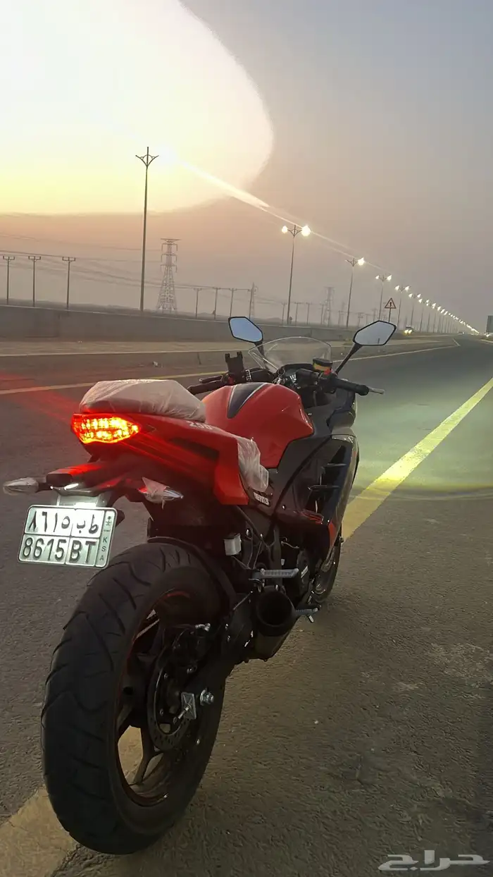 دراجة نارية 250CC موديل 2025 لون احمر 2