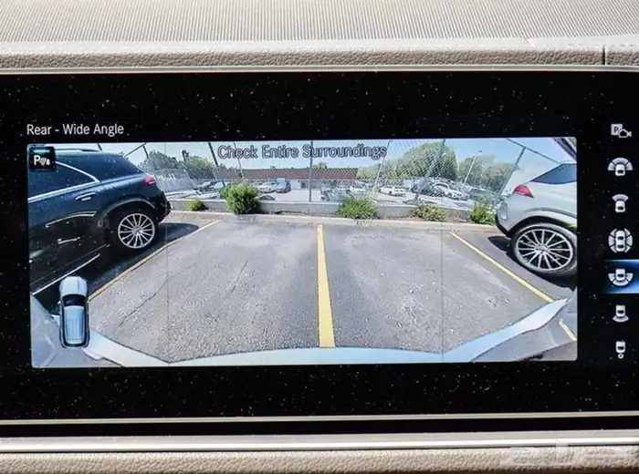 مرسيدس جي ال اي Mercedes Gle-Class GLE 350 SUV موديل 2023 22