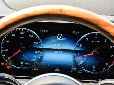 مرسيدس جي ال اي Mercedes Gle-Class GLE 350 SUV موديل 2023 13