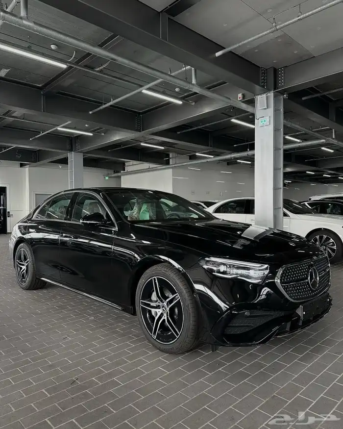 مرسيدس E300 2025 اصفار وكاله 7