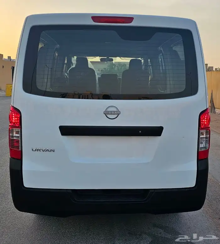 باص نيسان اورفان بضاعه 2023 ديزل 3