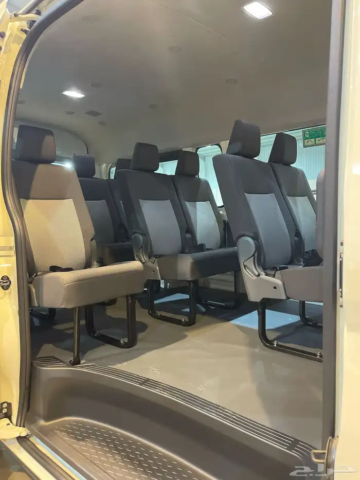 باص هايس 13 راكب 12