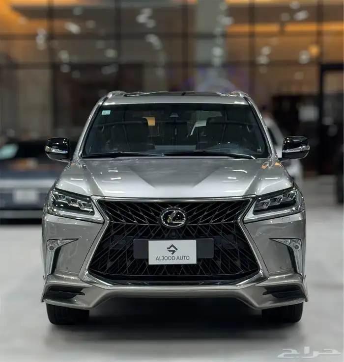 جيب لكرس LX570 موديل 2019 فل كامل مستعمل . 0