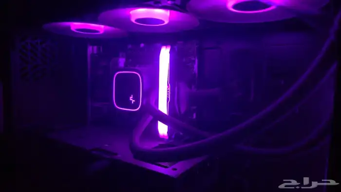 (تجميعة بي سي قيمنق كرت 4070 Super معالج i7-14700) 2