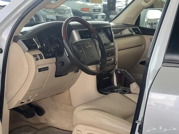 سعودي  2012 وكاله Lexus 13