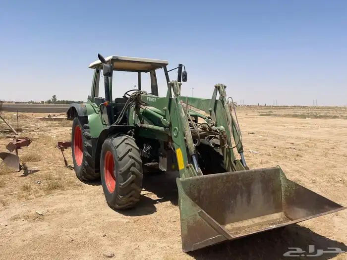 حراثه فنت 308 أربعة سلندر نظيف مع محاريثها 1