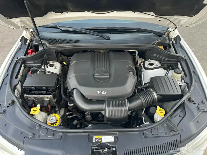 دورانجو 2015 SXT نظيف جدا و خالي من الرش دفع رباعي 14