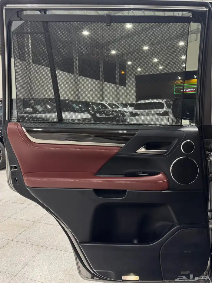 جيب لكرس LX570 موديل 2019 فل كامل مستعمل . 15