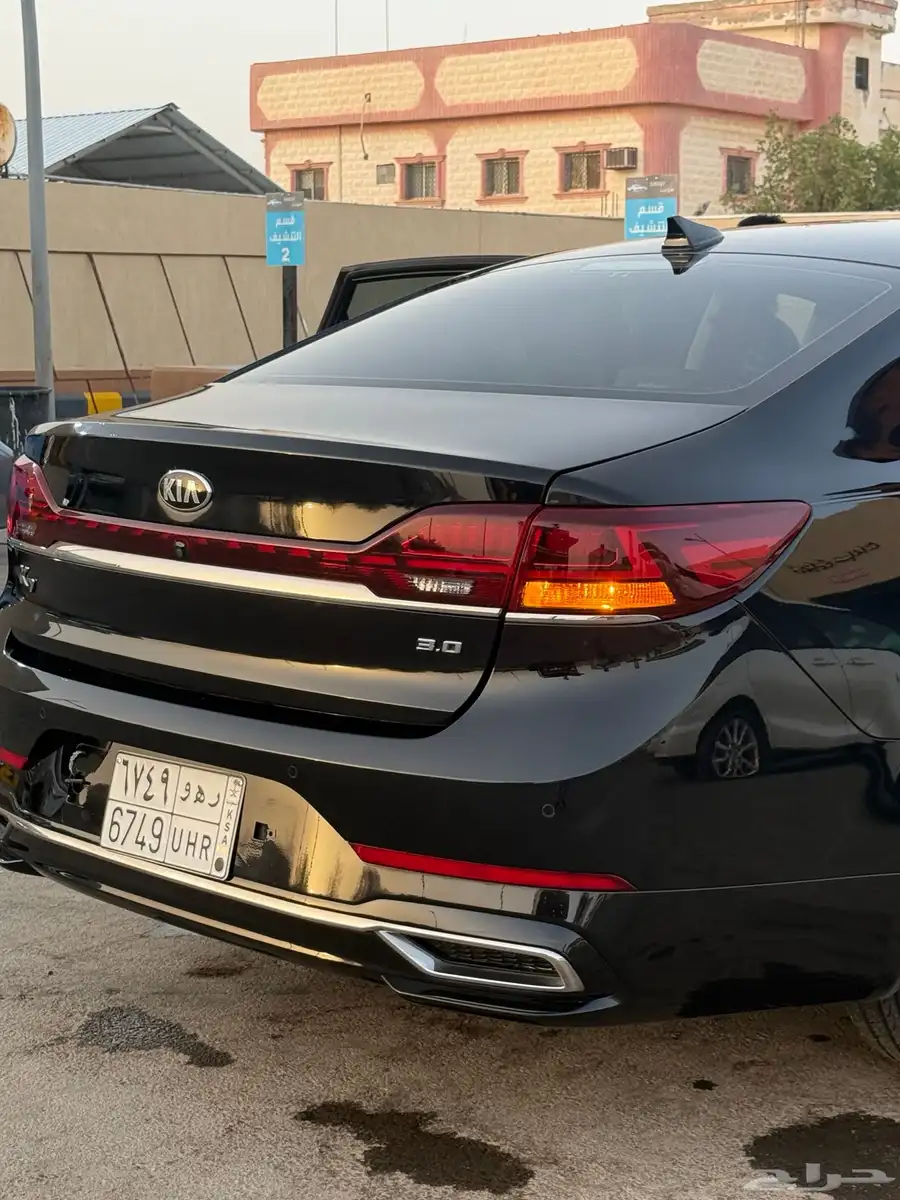 كيا K7 18