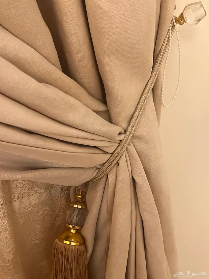 ستارة للبيع 0