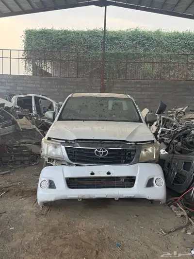 هايلكس 2015 غماره للبيع قطع فقط 0