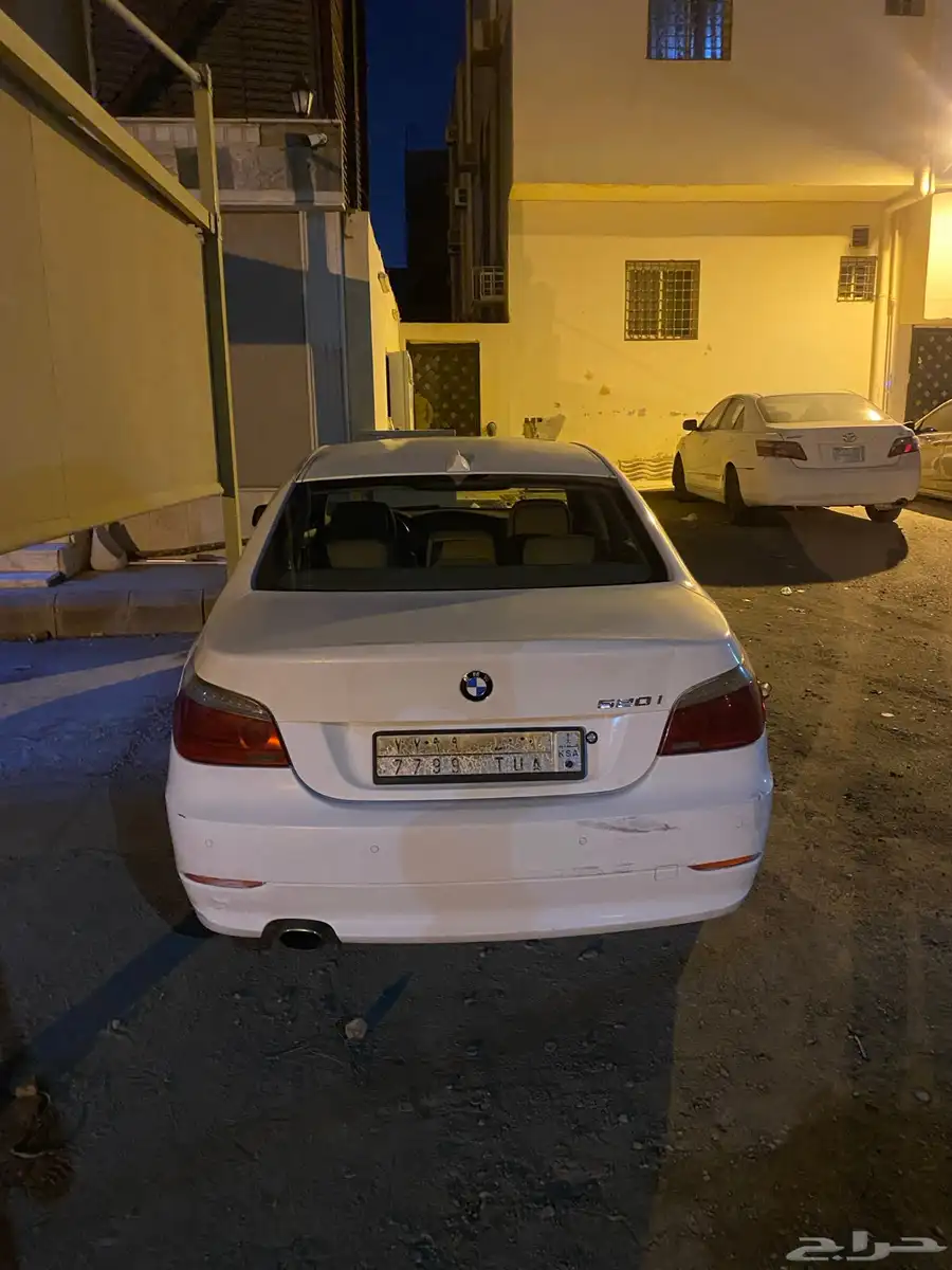 بي ام دبليو 520 3