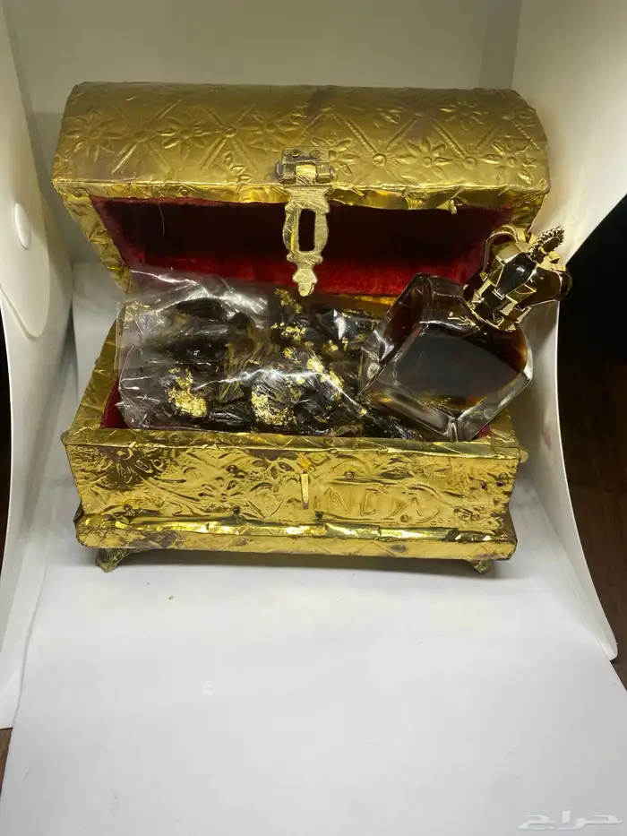 تصفيات بوتيك منزلي في جده من 70 ريال عبايات حتى1200 ريال 16