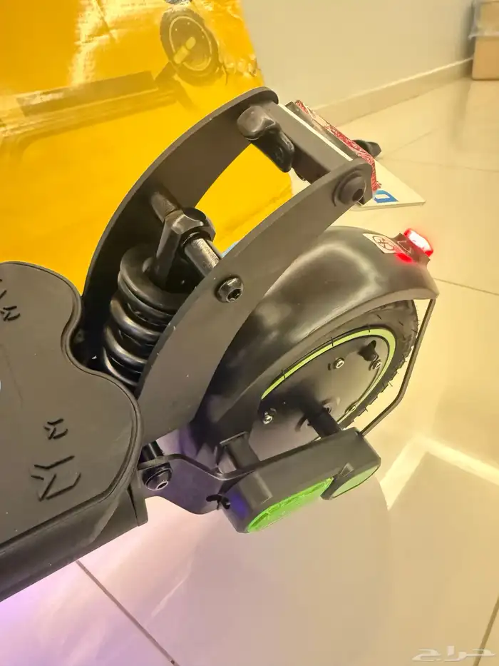 سكوتر MT650 مع هدايا 8