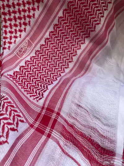 شماغ البسام بصمة 18 1