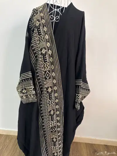 عباية جديده لم تلبس 0