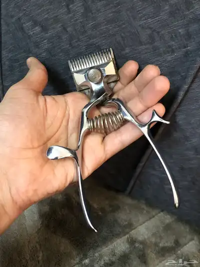 مكينة حلاقة قديمه. 1