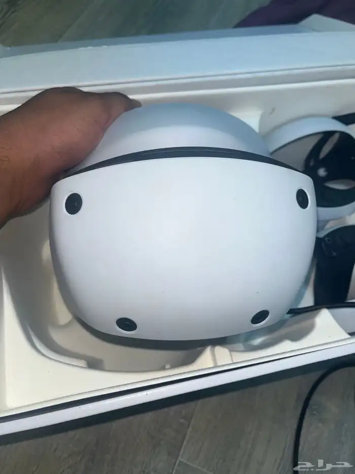 للبيع نظارة vr2 شبه جديدة مع كامل اغراضها 1