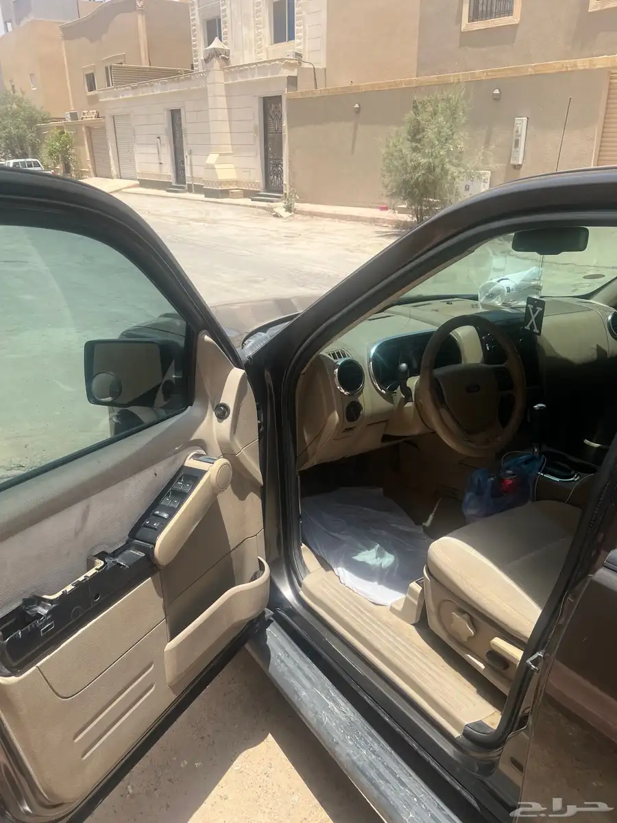فورد اكسبلورر 4