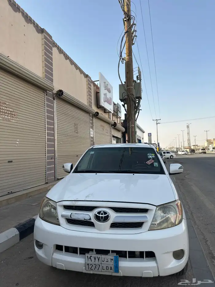 ماشاءالله تبارك الرحمن للبيع هايلوكس مديل 2008 5