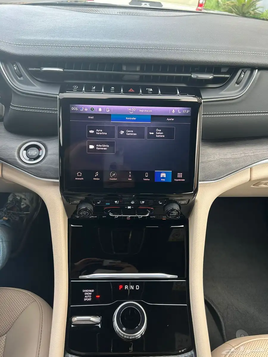 2024 Jeep Grand Cherokee Limited 8