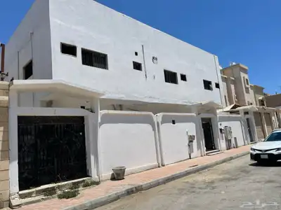 بيت دور وشقتين للبيع بحي أحد قرب مستشفى المواساه الدمام 1
