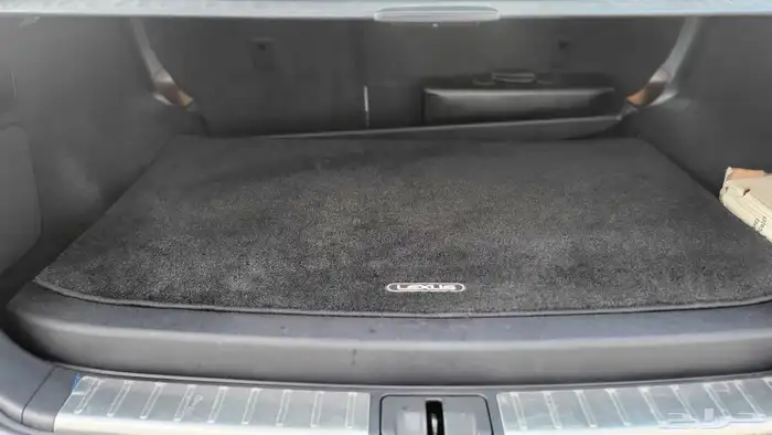 2015RX 450 H مخزن 6